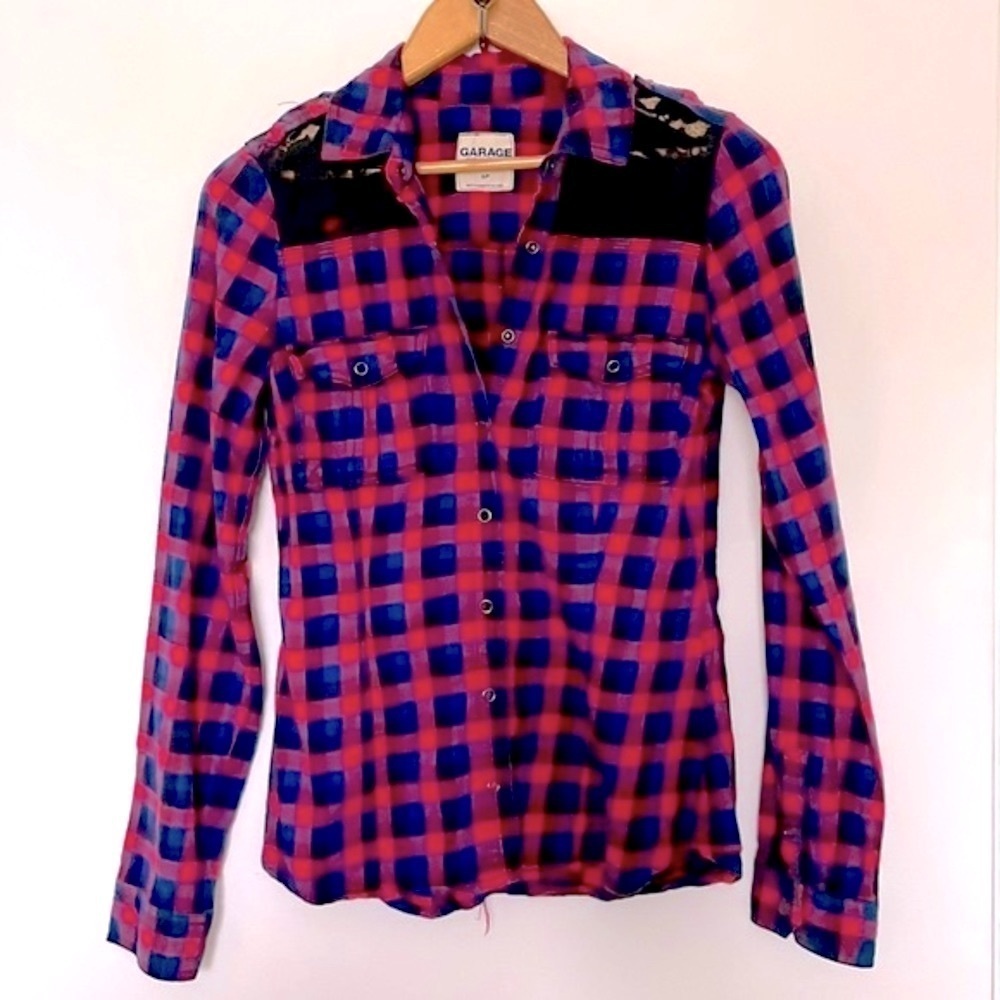 Garage Flannel Shirt - Size Small